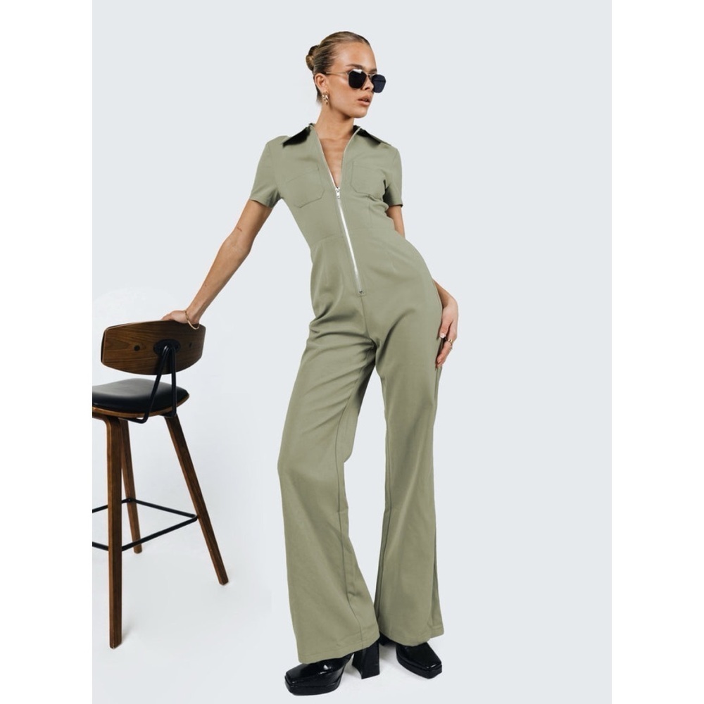 Princess Polly NWT Loretta Jumpsuit Khaki
